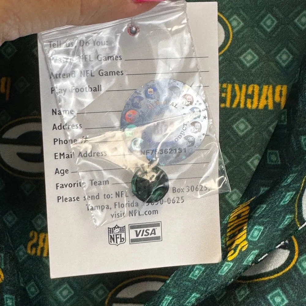 NFL Green Bay‎ Packers Womens M Satin Nightshirt Button Front Sleep Shirt NWT
